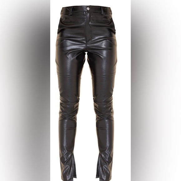 Pretty Little Thing Black Vinyl Panel Split Hem Skinny Trouser - Picture 2 of 8